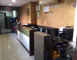 Hotel Minerva Residency Lobi