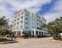 Minh Dam Hotel & Restaurant Dış Mekan