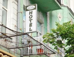 Mini-hotel Maison Blanche Kyiv Dış Mekan