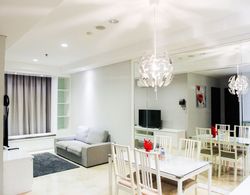 Minimalist New Furnish 2BR L'avenue Apartment near Tebet Oda Düzeni