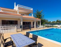 Villa Mirante With Fenced and Gated Swimming Pool so Ideal for Families Oda