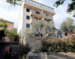 Apartments Mirista Dış Mekan