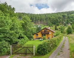 Mod Holiday Home in Kurort Steinbach-hallenberg With Terrace Öne Çıkan Resim