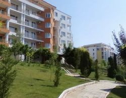 Modern 1-bed Apartment in Sort After Sveti Vlas Dış Mekan