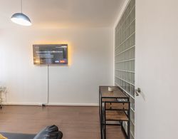Modern 3 bed Apartment Genel