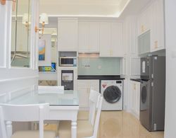 Modern And Comfy 2Br At Menteng Park Apartment İç Mekan