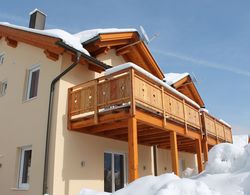 Modern Chalet in Kötschach-mauthen Near Ski Area Dış Mekan