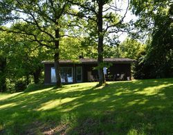 Modern Chalet With Private Tennis Court in Humain Dış Mekan