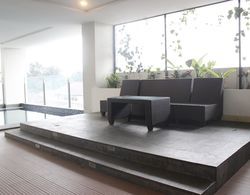 Modern & Cozy 2Br Apartment At Tamansari Tera Residence Dış Mekan