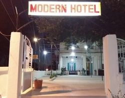 Modern Hotel Falougha Dış Mekan