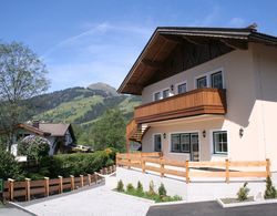 Modern Apartment in Brixen im Thale Tyrol With Terrace Dış Mekan