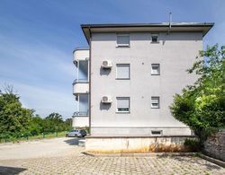 Modern Apartment in Viškovo With Balcony Dış Mekan