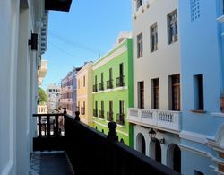 Modern Living in Old San Juan Oda Manzaraları