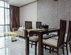 Modern Minimalist Best View 2Br Apartment At Aryaduta Residence Surabaya İç Mekan