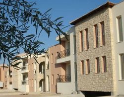 Modern Apartment Near the Beach in Cyprus Dış Mekan