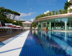 Mondial Resort & Spa Hotel Havuz