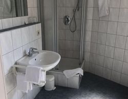 Hotel Montan Banyo Tipleri