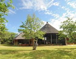 Mopane Bush Lodge Yeme / İçme