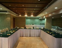 Mosaic Hotel - Noida Genel
