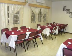Mosi-O-Tunya Executive Lodge Yerinde Yemek