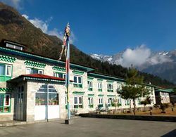 Mountain Lodges of Nepal - Lukla Öne Çıkan Resim