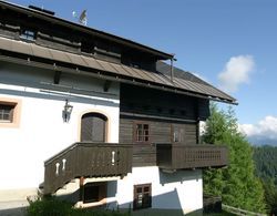 Mountain View Apartment in Nassfeld near Ski Resort Öne Çıkan Resim