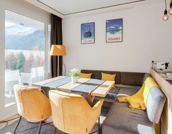 Mountain-view Apartment in Zweiselstein With Garden Oda Düzeni