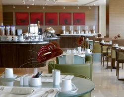 Movenpick Hotel Al Khobar Yeme / İçme