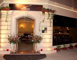 Movenpick Hotel Karachi Yeme / İçme