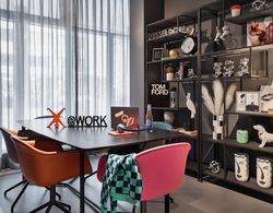 Moxy Duesseldorf City, a Marriott Hotel Genel