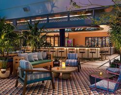 Moxy Miami South Beach, a Marriott Hotel Genel