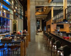 Moxy Minneapolis Downtown, a Marriott Hotel Kahvaltı