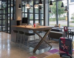 MOXY Stuttgart Airport/Messe, a Marriott Hotel Genel