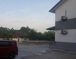 Mri Homestay Sg Buloh - 2 Br House With Centralised Private Pool Mülk Olanakları