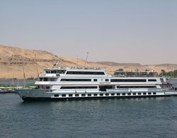 MS Alexander The Great Nile Cruise Öne Çıkan Resim