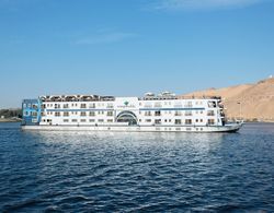 MS Esmeralda Nile Cruise from Aswan or Luxor Dış Mekan