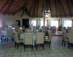Mthunzi Lodge Yerinde Yemek