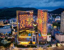 Muong Thanh Luxury Ha Long Centre Hotel Öne Çıkan Resim