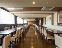 Hotel MYSTAYS Shin Urayasu Conference Center Yeme / İçme