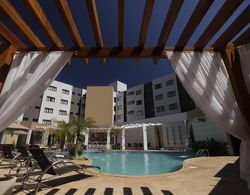 Nadai Confort Hotel & Spa Havuz