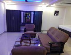 Hotel Nagoorar Inn Oda