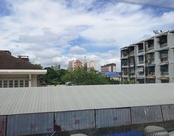 Napa Hostel Samrong Station Dış Mekan
