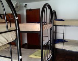 Narri's Hostel Dormitory Oda