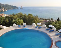 Natalia Apartment B With Panoramic sea Views of Agios Gordios bay Dış Mekan