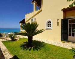 Natalia Loft Apartment C With Panoramic sea Views of Agios Gordios bay Genel