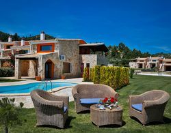 Nefeli Luxury Villas Genel