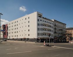 Nena Apartments Herrmannplatz Dış Mekan