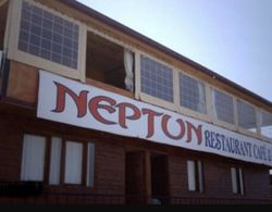 Neptun Hotel Restaurant Genel
