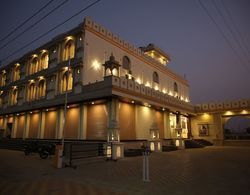 Hotel Neva Ji Palace Dış Mekan