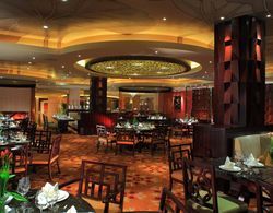 New Century Huaqiao Grand Hotel Lishui Yeme / İçme